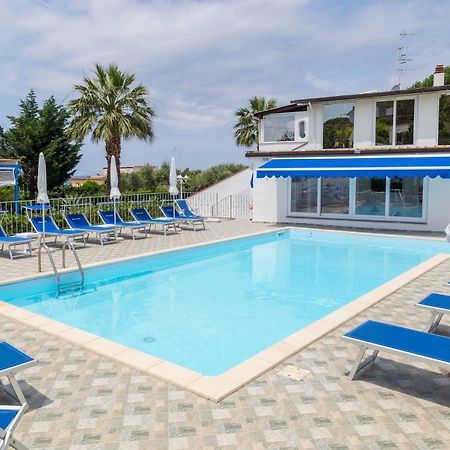 Relais Romildanna Panzió Forio di Ischia Kültér fotó