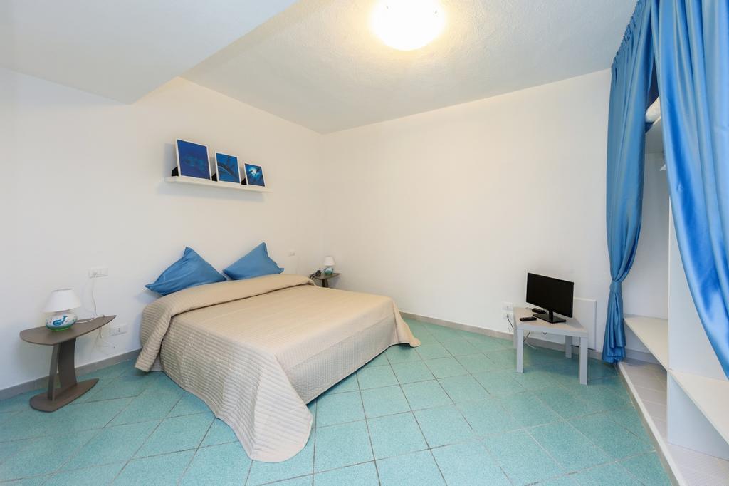 Relais Romildanna Panzió Forio di Ischia Szoba fotó