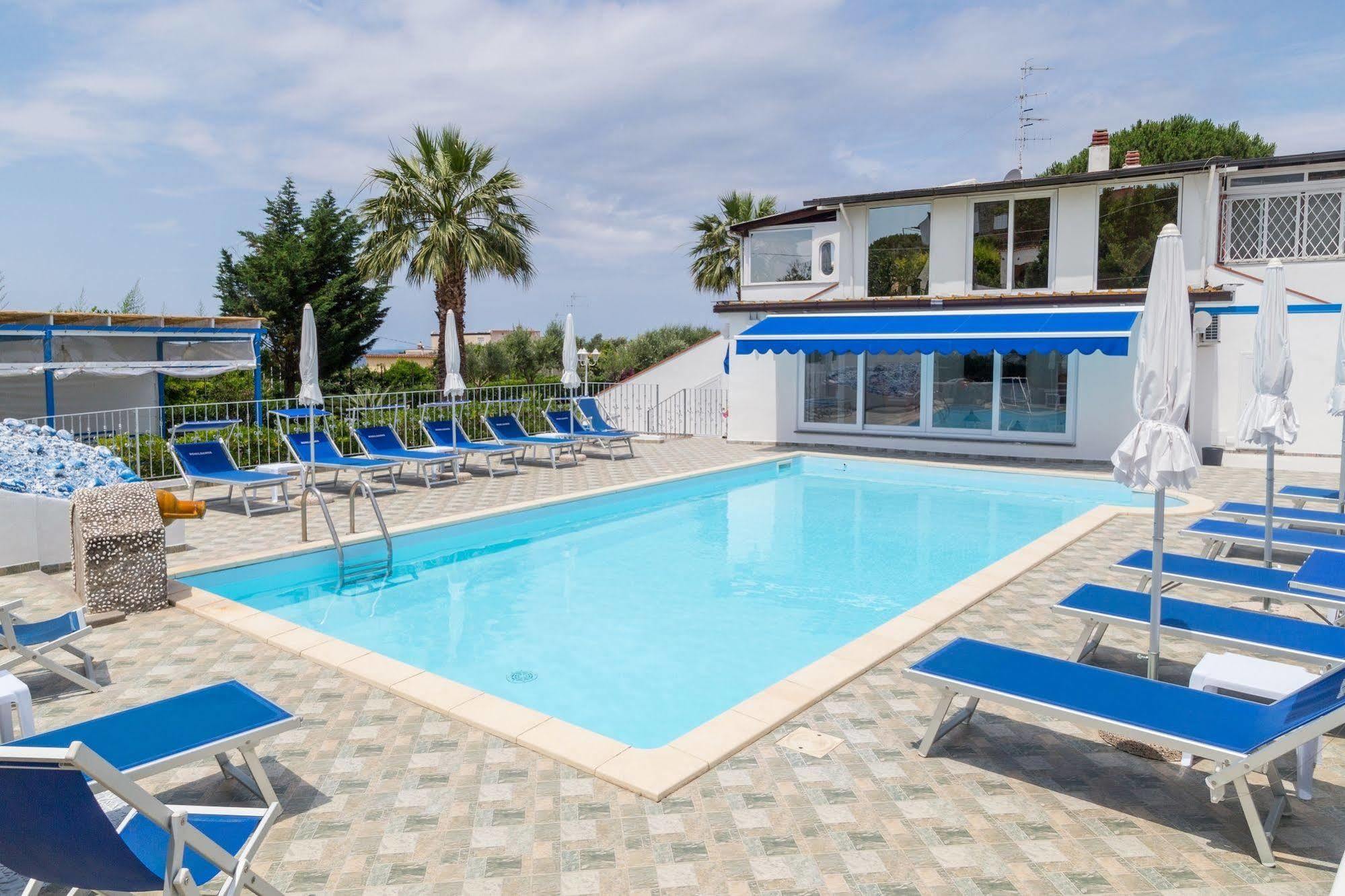 Relais Romildanna Panzió Forio di Ischia Kültér fotó