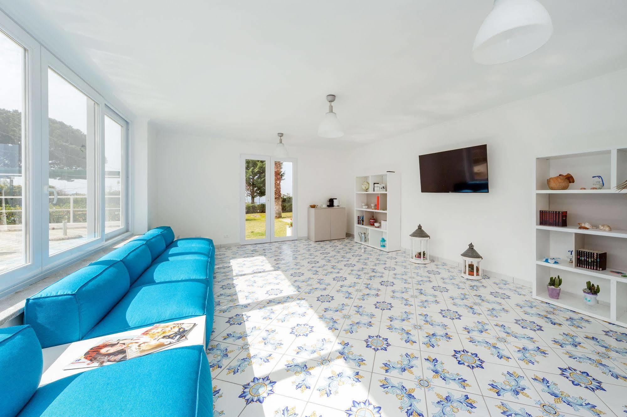 Relais Romildanna Panzió Forio di Ischia Kültér fotó