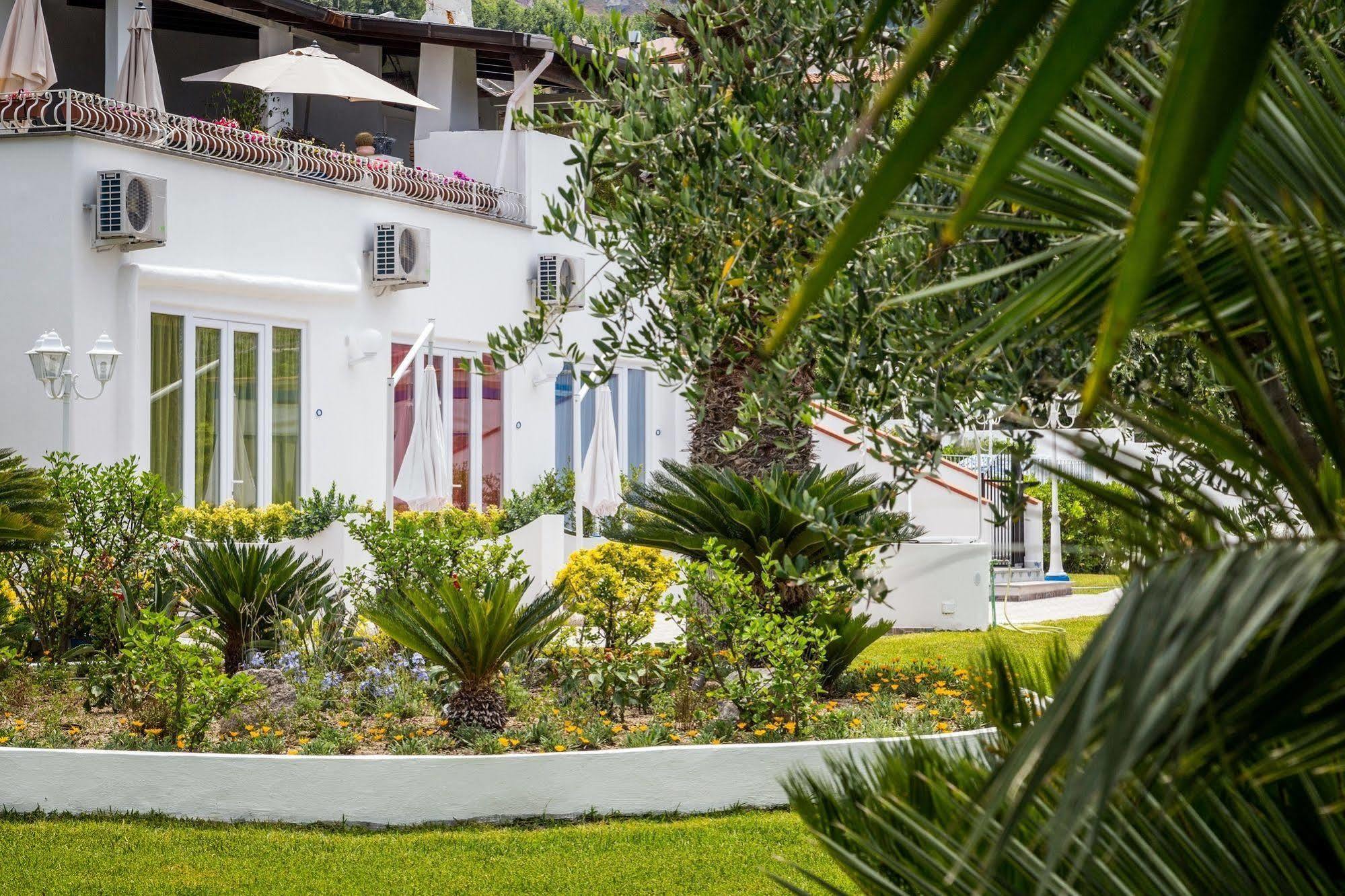 Relais Romildanna Panzió Forio di Ischia Kültér fotó